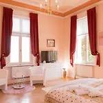 Hotel Zum Markgrafen 4*
