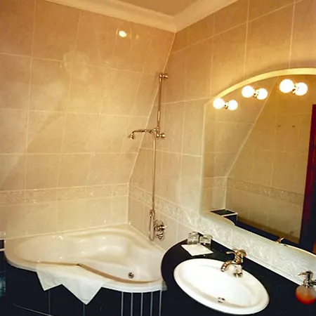 Отель Zum Markgrafen Кведлинбург