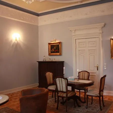 Отель Zum Markgrafen 4*