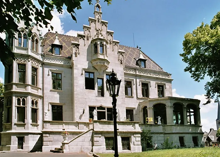 Schlosshotel Zum Markgrafen 4* Quedlinburg