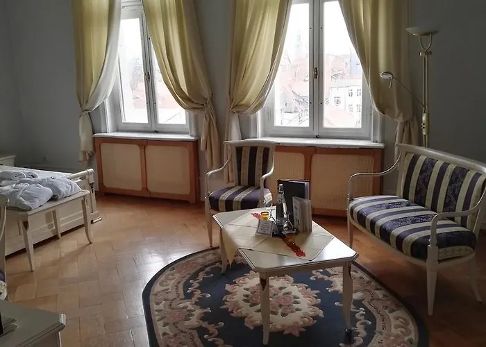 Schlosshotel Zum Markgrafen Hotel 4*